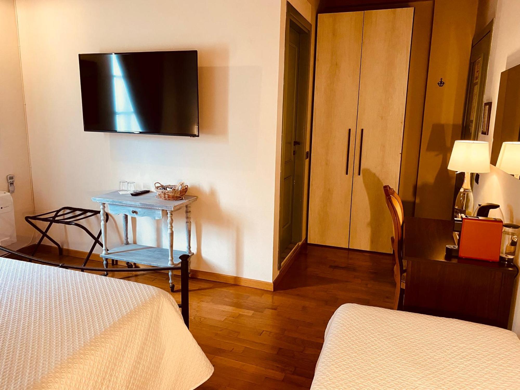 La Casina Hotell Dello Exteriör bild